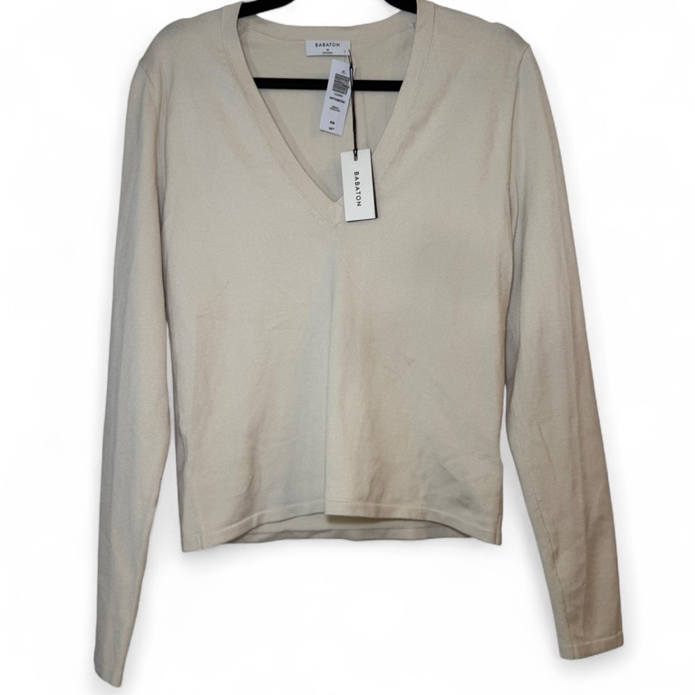 NWT Babaton Artemesia V-neck sweater in Birch Cream Volor Size Medium - Picture 3 of 8